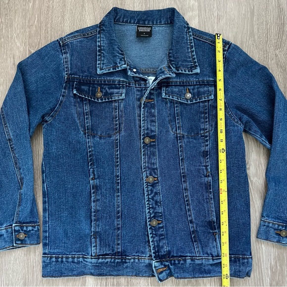 Embroidered Denim Jacket - Picture 5 of 11